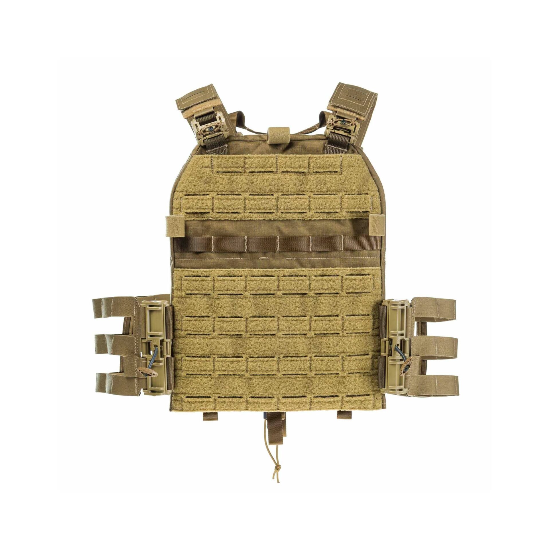 lindnerhof-lt042_2-platecarrier-coyote-1