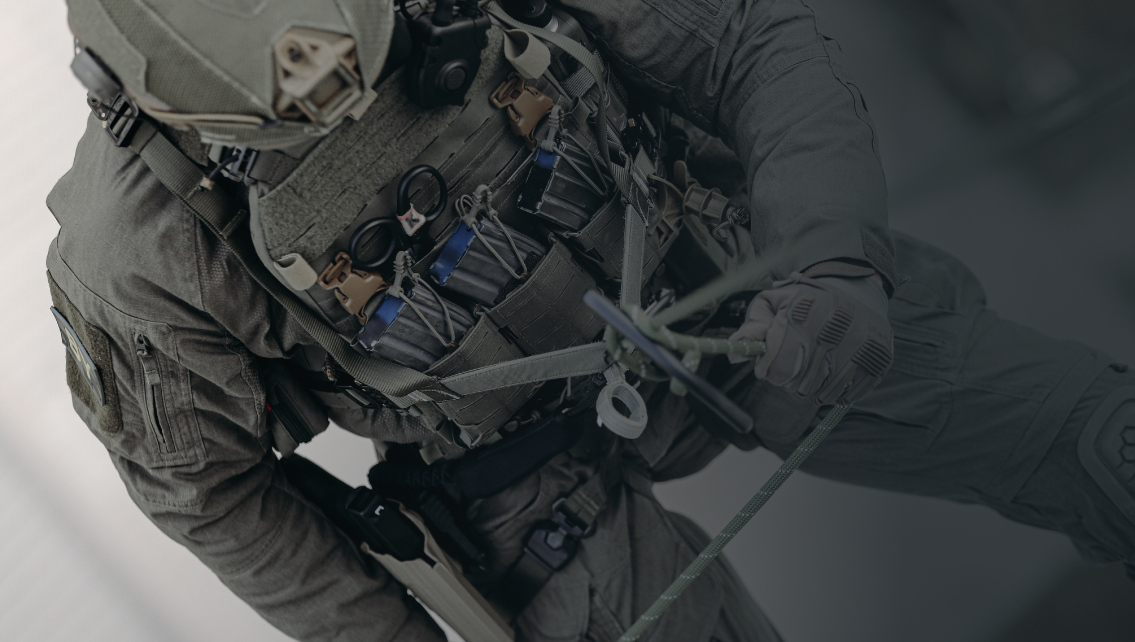 large-slider-card-mx042