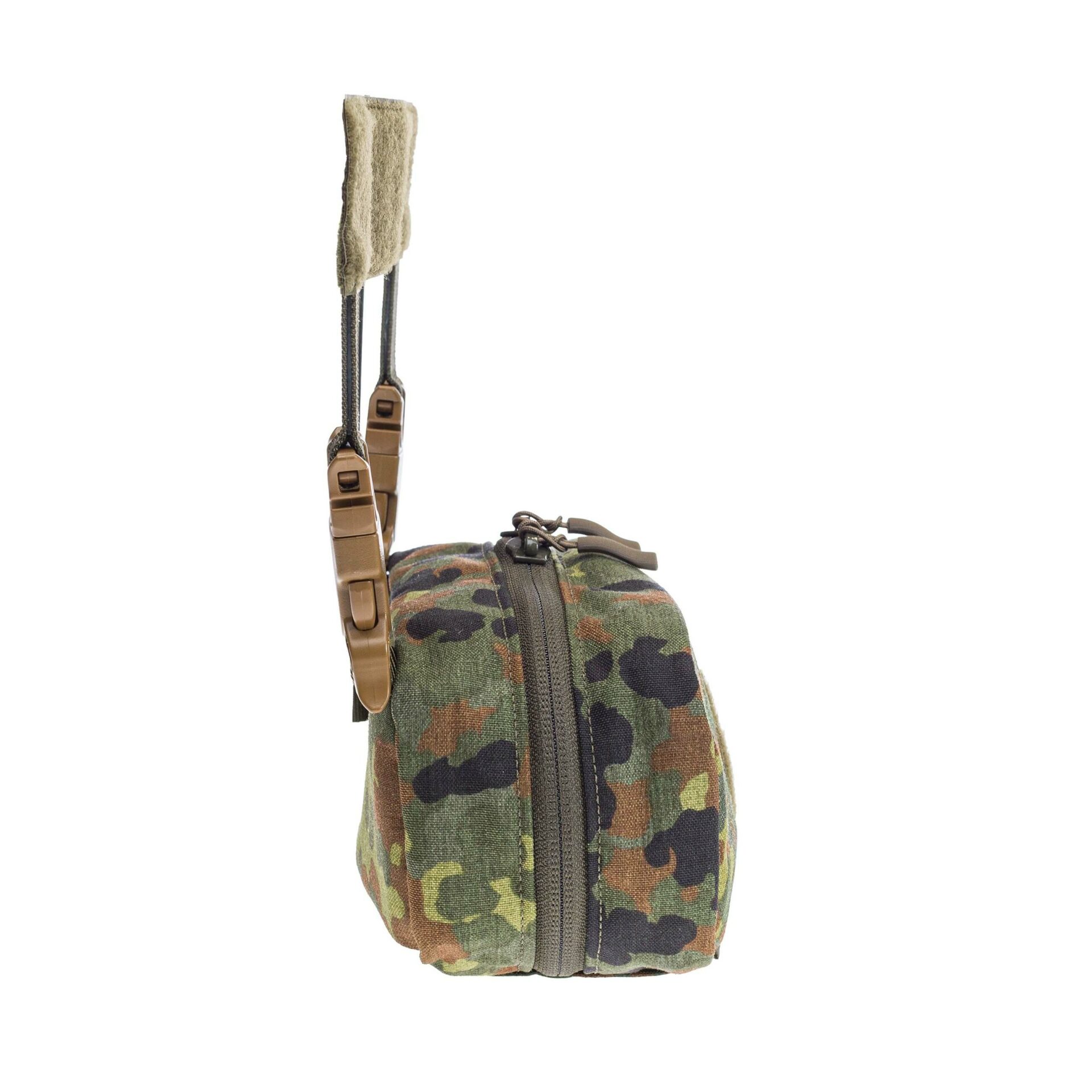 multi-hanger_pouch_small_lt373_5fbflecktarn-2