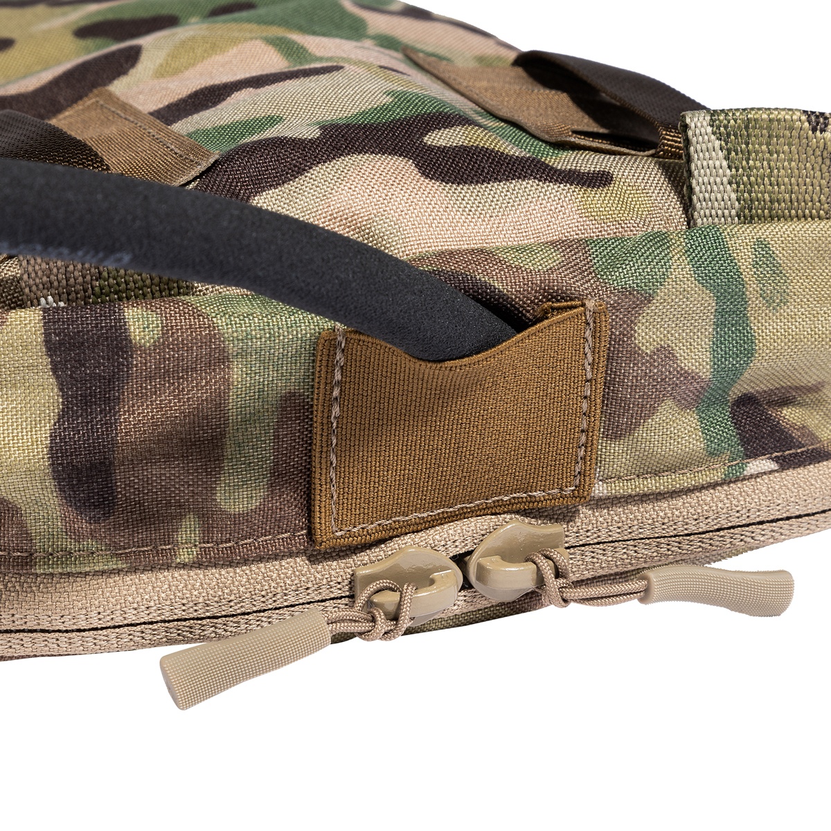 lindnerhof_pa_1_057-2_ii_wasserblasentasche_2-liter_multicam-5-cropped